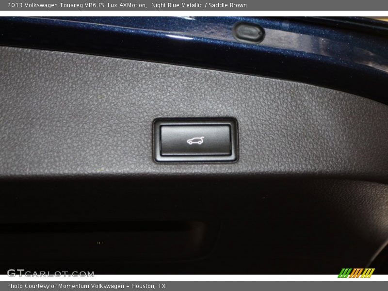 Night Blue Metallic / Saddle Brown 2013 Volkswagen Touareg VR6 FSI Lux 4XMotion