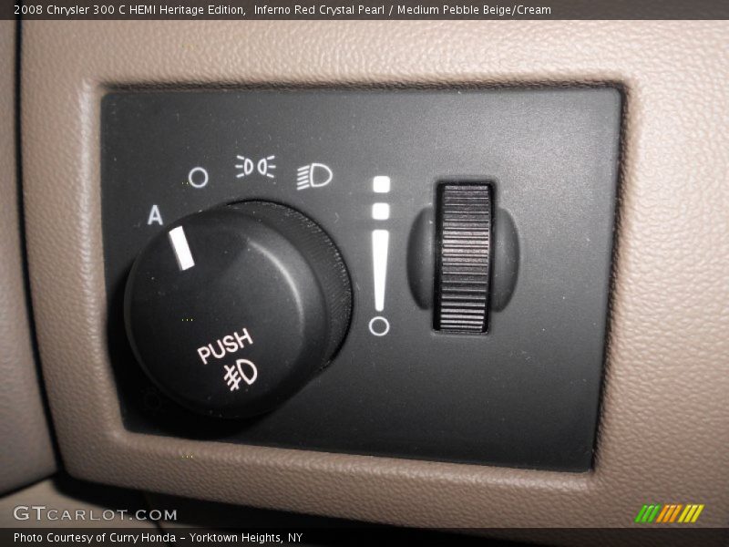 Controls of 2008 300 C HEMI Heritage Edition