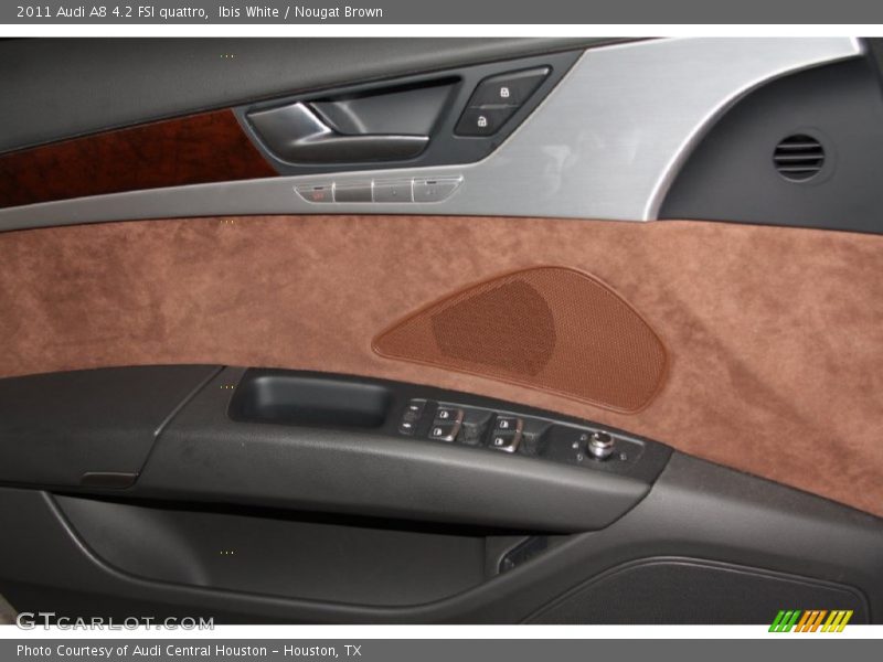 Ibis White / Nougat Brown 2011 Audi A8 4.2 FSI quattro