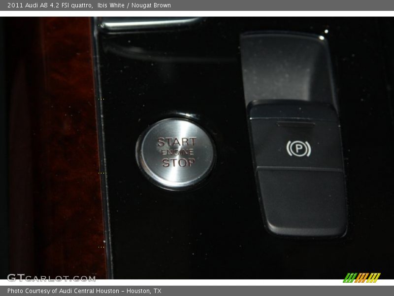 Ibis White / Nougat Brown 2011 Audi A8 4.2 FSI quattro