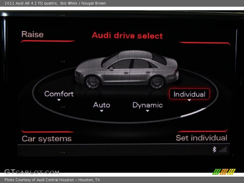 Ibis White / Nougat Brown 2011 Audi A8 4.2 FSI quattro