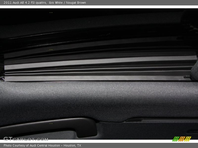 Ibis White / Nougat Brown 2011 Audi A8 4.2 FSI quattro