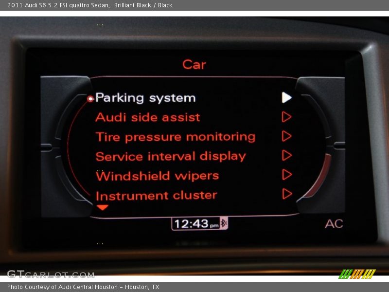 Controls of 2011 S6 5.2 FSI quattro Sedan