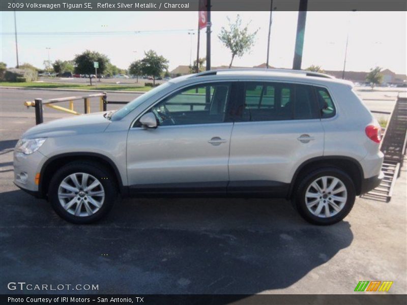Reflex Silver Metallic / Charcoal 2009 Volkswagen Tiguan SE