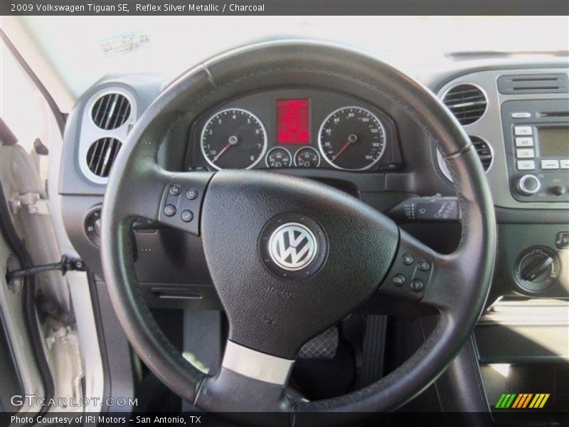 Reflex Silver Metallic / Charcoal 2009 Volkswagen Tiguan SE