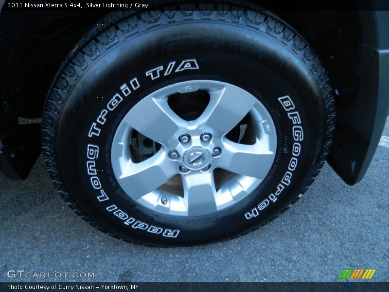 Silver Lightning / Gray 2011 Nissan Xterra S 4x4