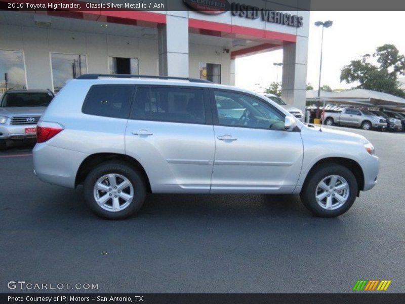 Classic Silver Metallic / Ash 2010 Toyota Highlander
