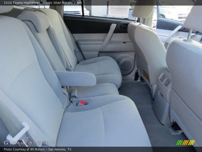 Classic Silver Metallic / Ash 2010 Toyota Highlander