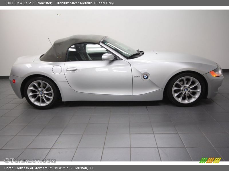 2003 Z4 2.5i Roadster Titanium Silver Metallic