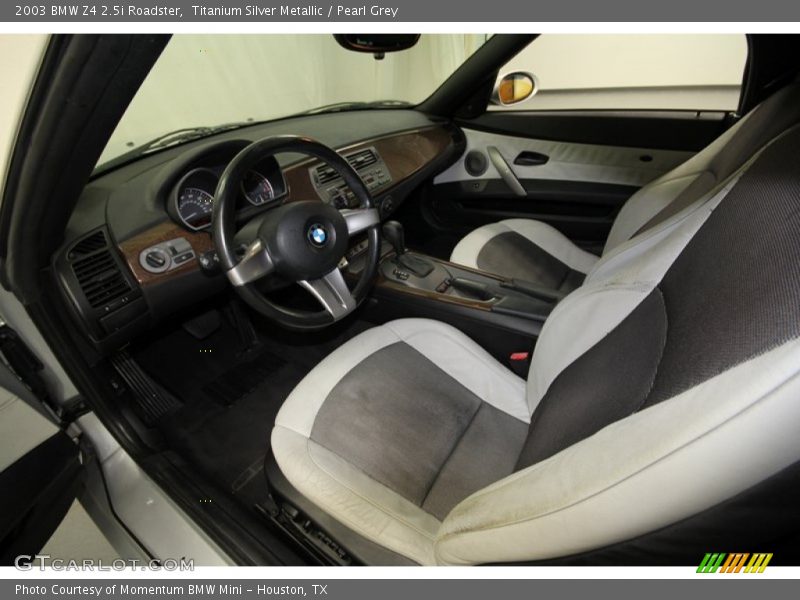 Titanium Silver Metallic / Pearl Grey 2003 BMW Z4 2.5i Roadster