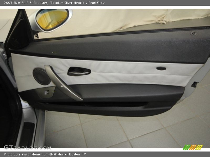 Titanium Silver Metallic / Pearl Grey 2003 BMW Z4 2.5i Roadster
