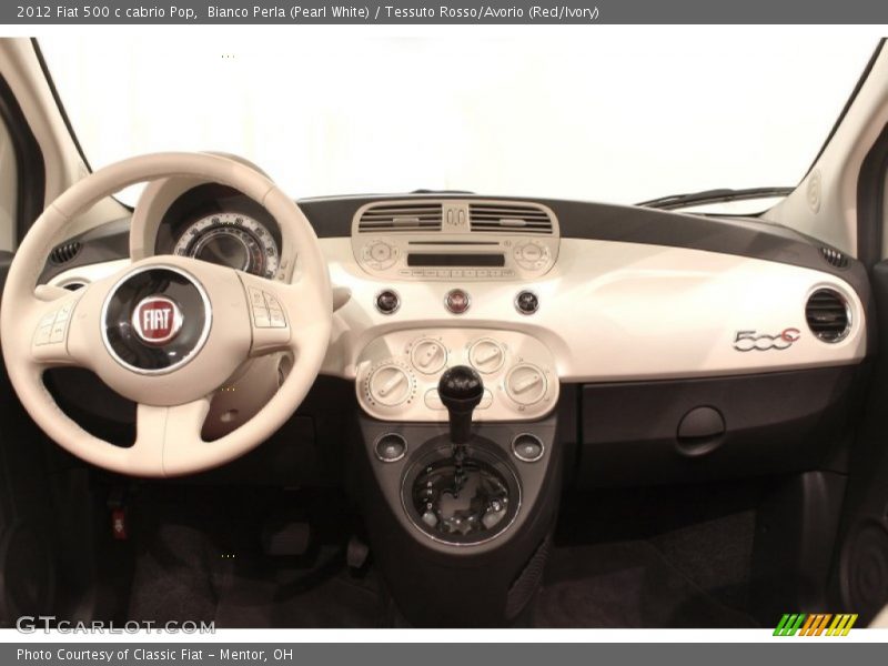 Dashboard of 2012 500 c cabrio Pop