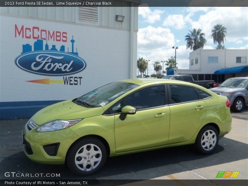 Lime Squeeze / Charcoal Black 2013 Ford Fiesta SE Sedan