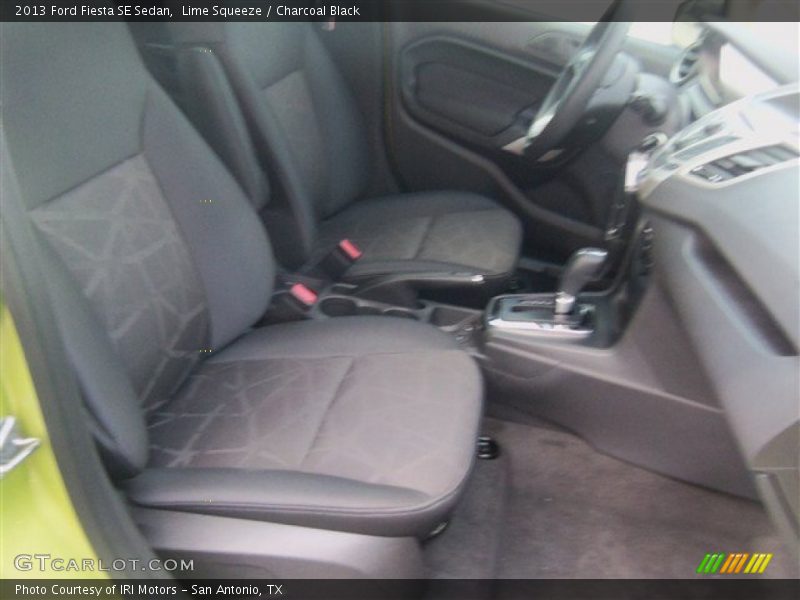 Lime Squeeze / Charcoal Black 2013 Ford Fiesta SE Sedan