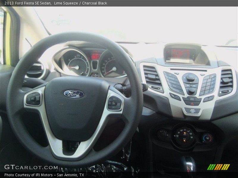 Lime Squeeze / Charcoal Black 2013 Ford Fiesta SE Sedan
