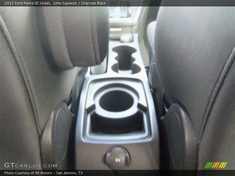 Lime Squeeze / Charcoal Black 2013 Ford Fiesta SE Sedan