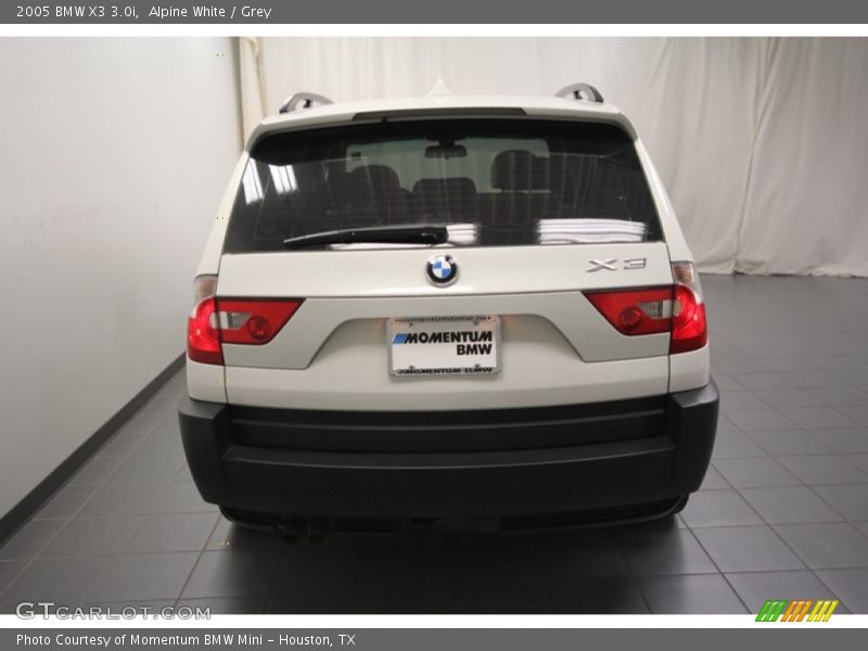 Alpine White / Grey 2005 BMW X3 3.0i