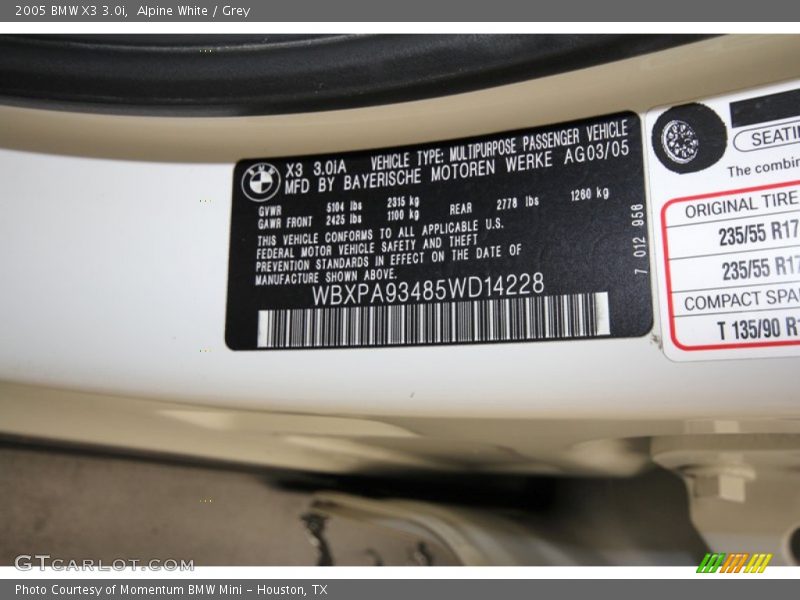 Alpine White / Grey 2005 BMW X3 3.0i