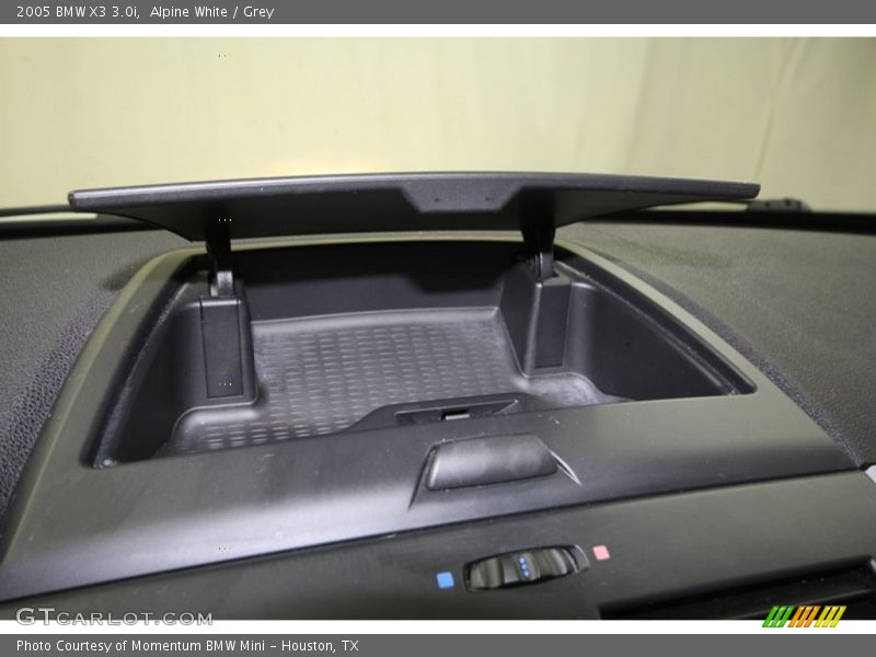 Alpine White / Grey 2005 BMW X3 3.0i