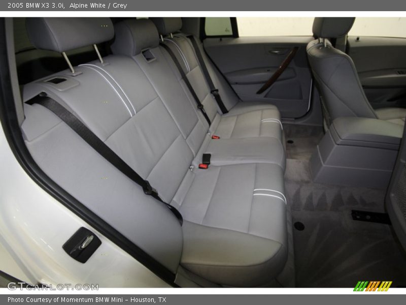 Alpine White / Grey 2005 BMW X3 3.0i