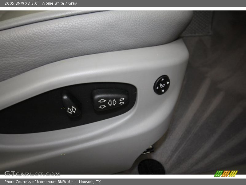 Alpine White / Grey 2005 BMW X3 3.0i
