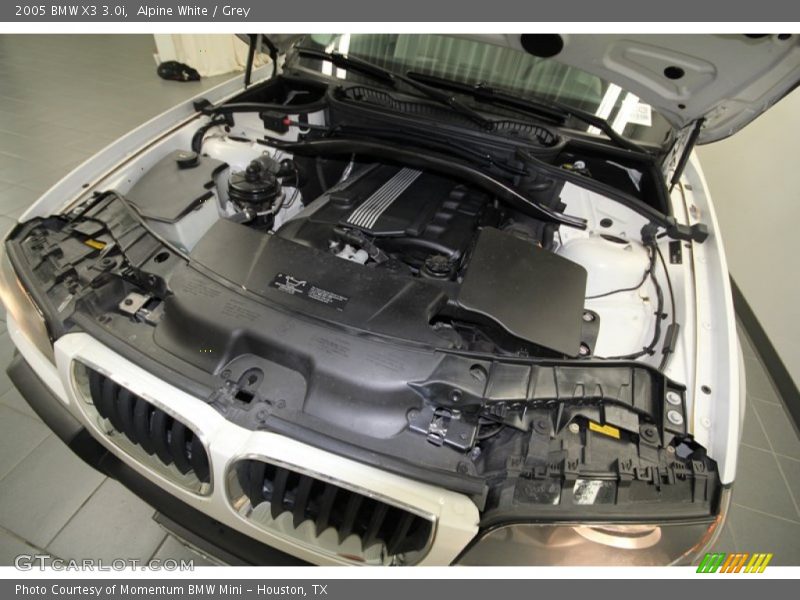 Alpine White / Grey 2005 BMW X3 3.0i