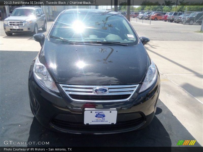 Tuxedo Black / Charcoal Black 2013 Ford Fiesta SE Sedan