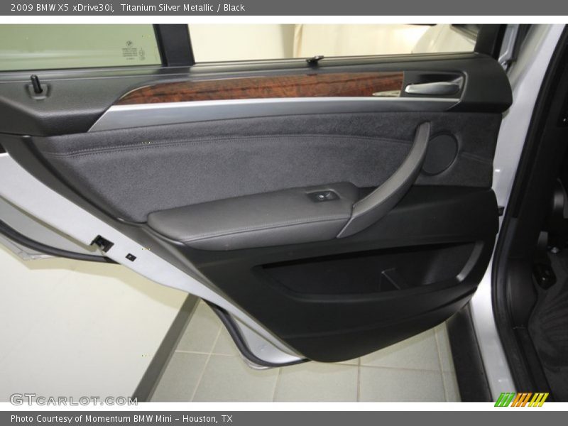 Titanium Silver Metallic / Black 2009 BMW X5 xDrive30i