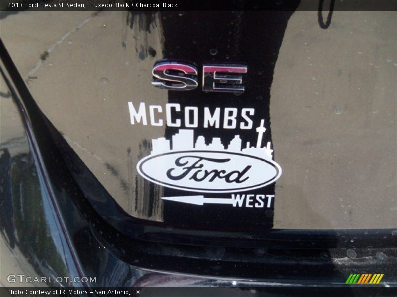 Tuxedo Black / Charcoal Black 2013 Ford Fiesta SE Sedan