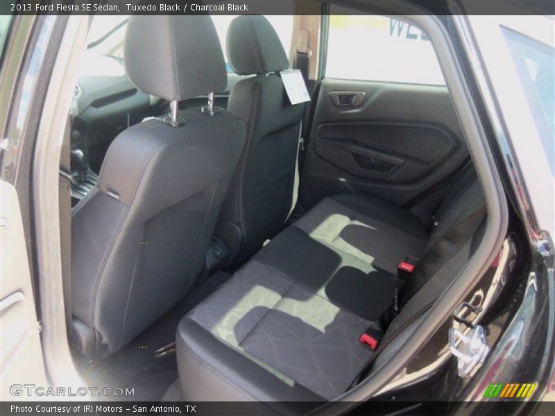 Tuxedo Black / Charcoal Black 2013 Ford Fiesta SE Sedan