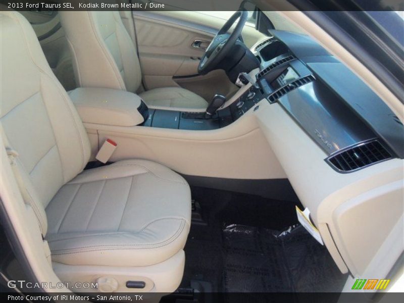 Kodiak Brown Metallic / Dune 2013 Ford Taurus SEL