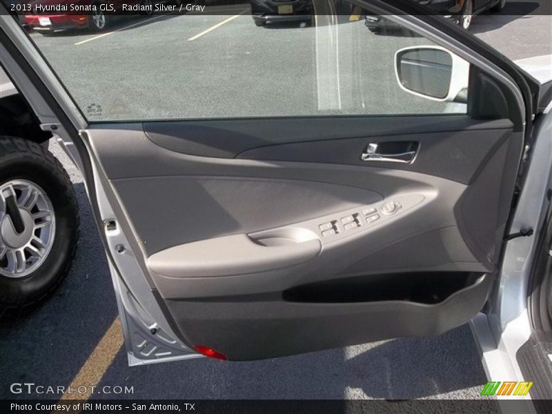 Radiant Silver / Gray 2013 Hyundai Sonata GLS