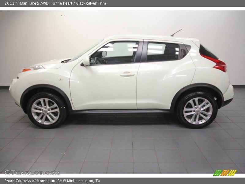 White Pearl / Black/Silver Trim 2011 Nissan Juke S AWD