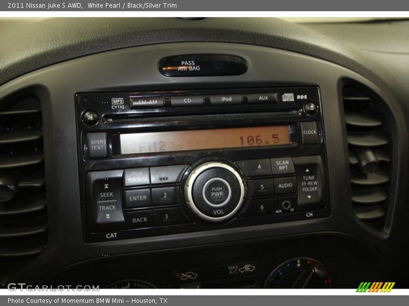 White Pearl / Black/Silver Trim 2011 Nissan Juke S AWD