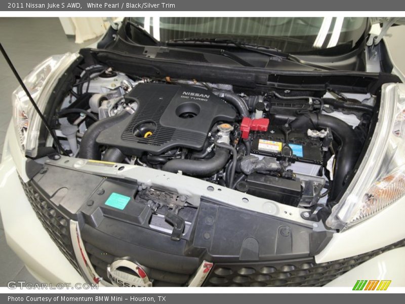 White Pearl / Black/Silver Trim 2011 Nissan Juke S AWD