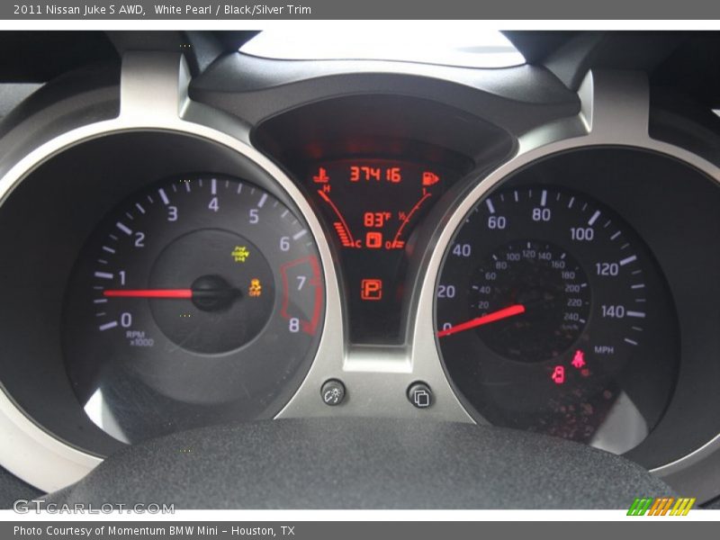 White Pearl / Black/Silver Trim 2011 Nissan Juke S AWD