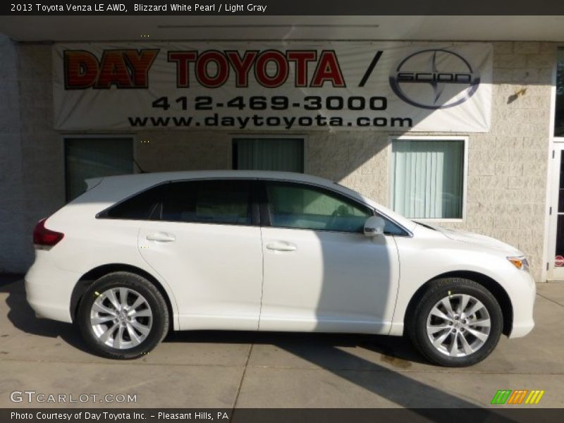 Blizzard White Pearl / Light Gray 2013 Toyota Venza LE AWD