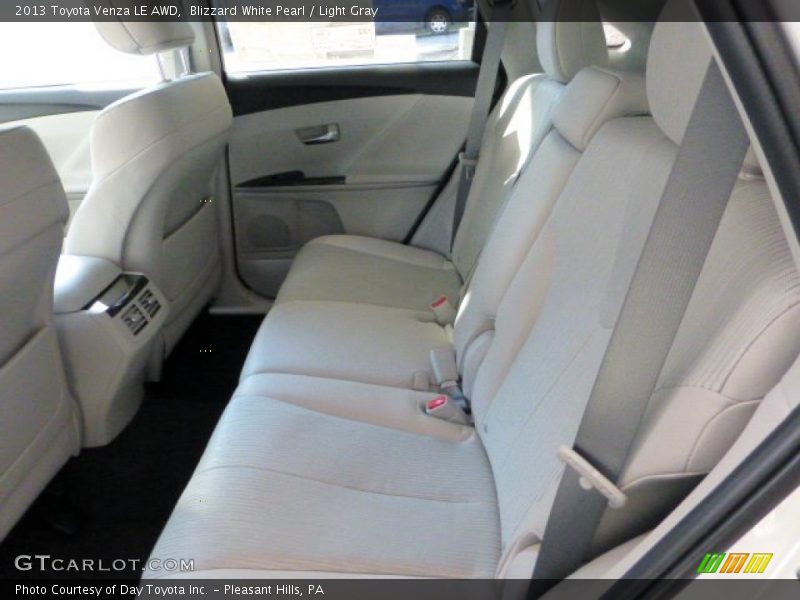 Blizzard White Pearl / Light Gray 2013 Toyota Venza LE AWD