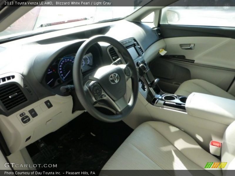 Blizzard White Pearl / Light Gray 2013 Toyota Venza LE AWD