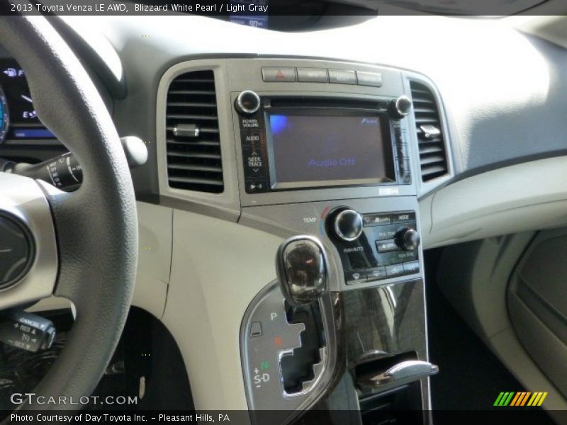 Blizzard White Pearl / Light Gray 2013 Toyota Venza LE AWD