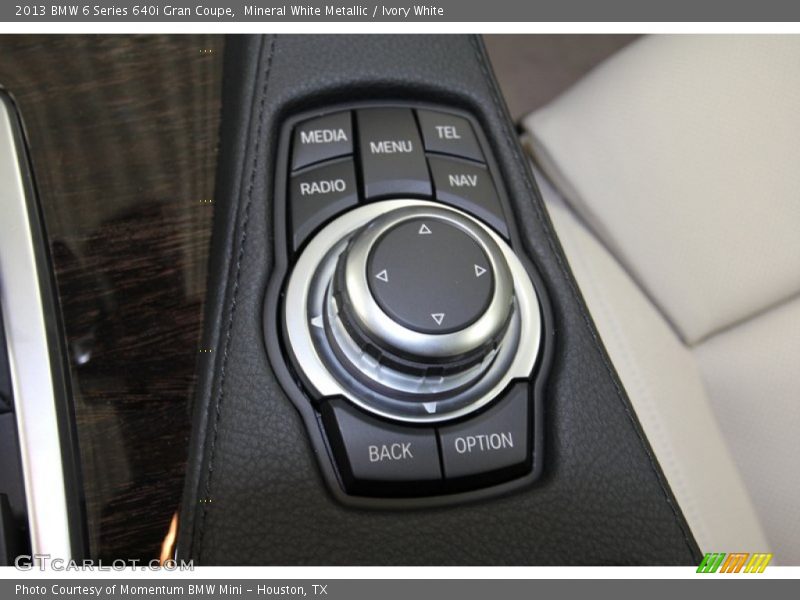 Controls of 2013 6 Series 640i Gran Coupe