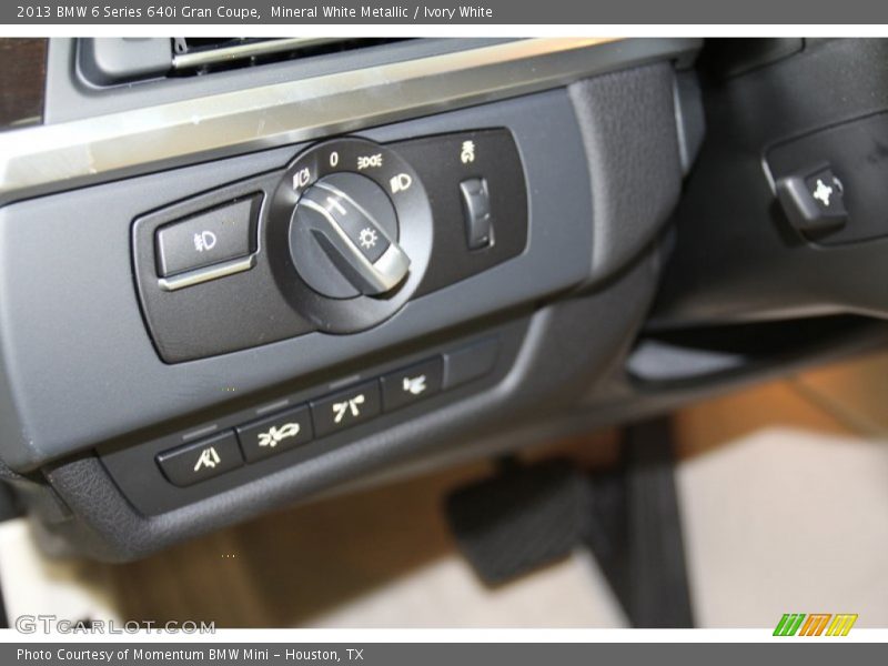 Controls of 2013 6 Series 640i Gran Coupe