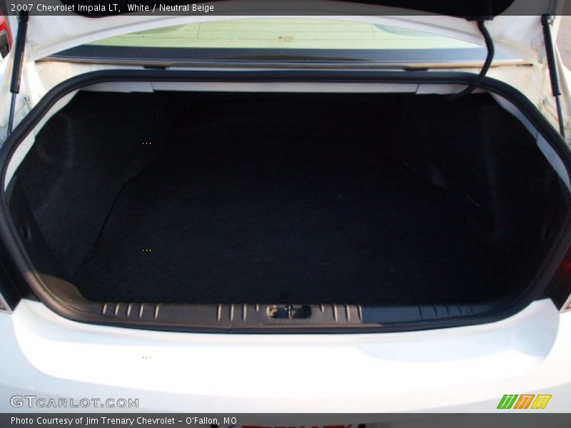 White / Neutral Beige 2007 Chevrolet Impala LT