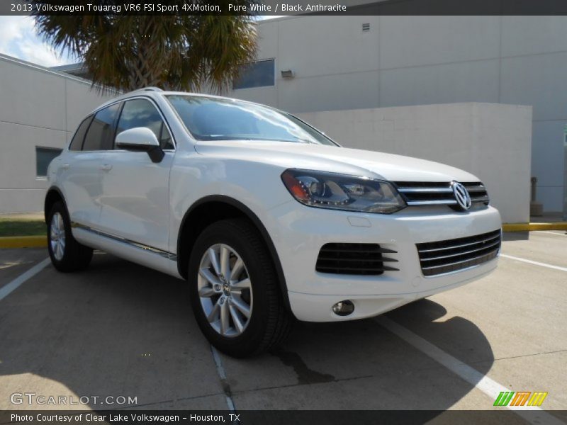 Pure White / Black Anthracite 2013 Volkswagen Touareg VR6 FSI Sport 4XMotion
