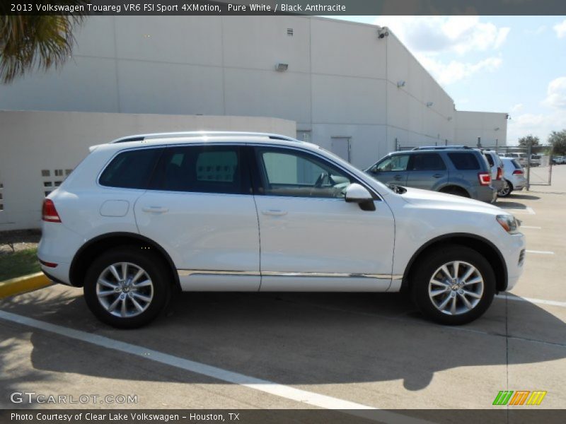 Pure White / Black Anthracite 2013 Volkswagen Touareg VR6 FSI Sport 4XMotion