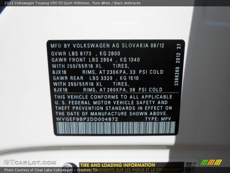 Pure White / Black Anthracite 2013 Volkswagen Touareg VR6 FSI Sport 4XMotion