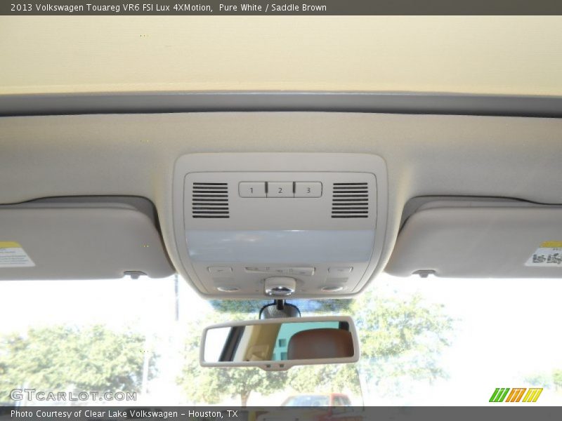 Pure White / Saddle Brown 2013 Volkswagen Touareg VR6 FSI Lux 4XMotion