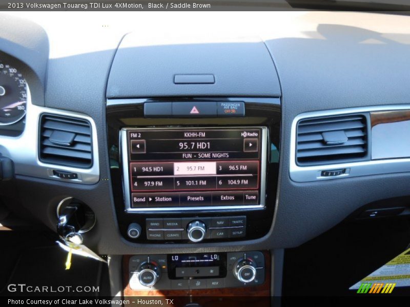 Black / Saddle Brown 2013 Volkswagen Touareg TDI Lux 4XMotion