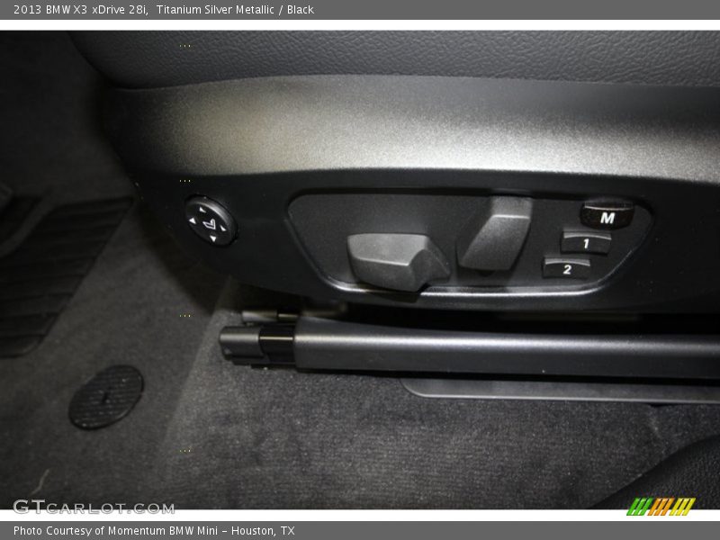 Controls of 2013 X3 xDrive 28i