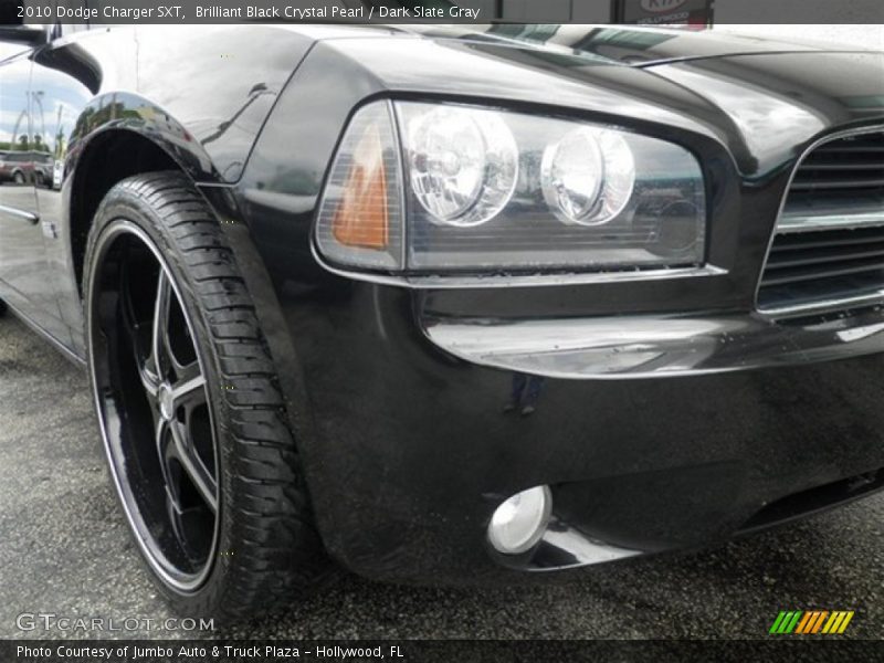 Brilliant Black Crystal Pearl / Dark Slate Gray 2010 Dodge Charger SXT